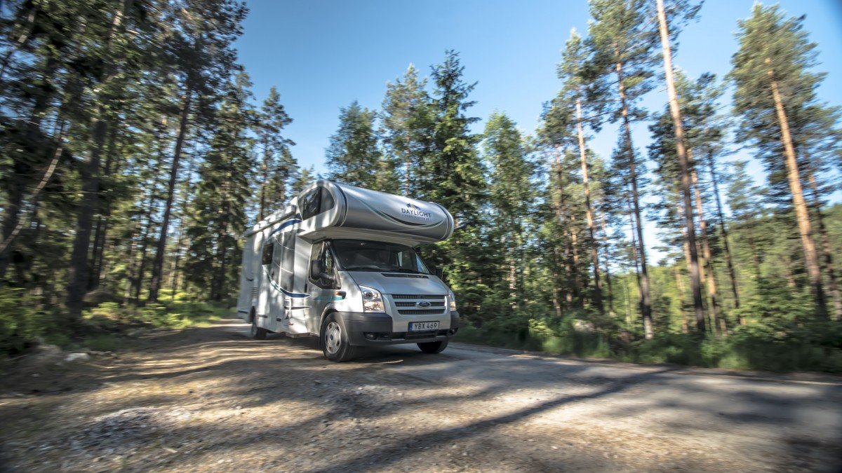Daylight Motor Home GoNatureTrip