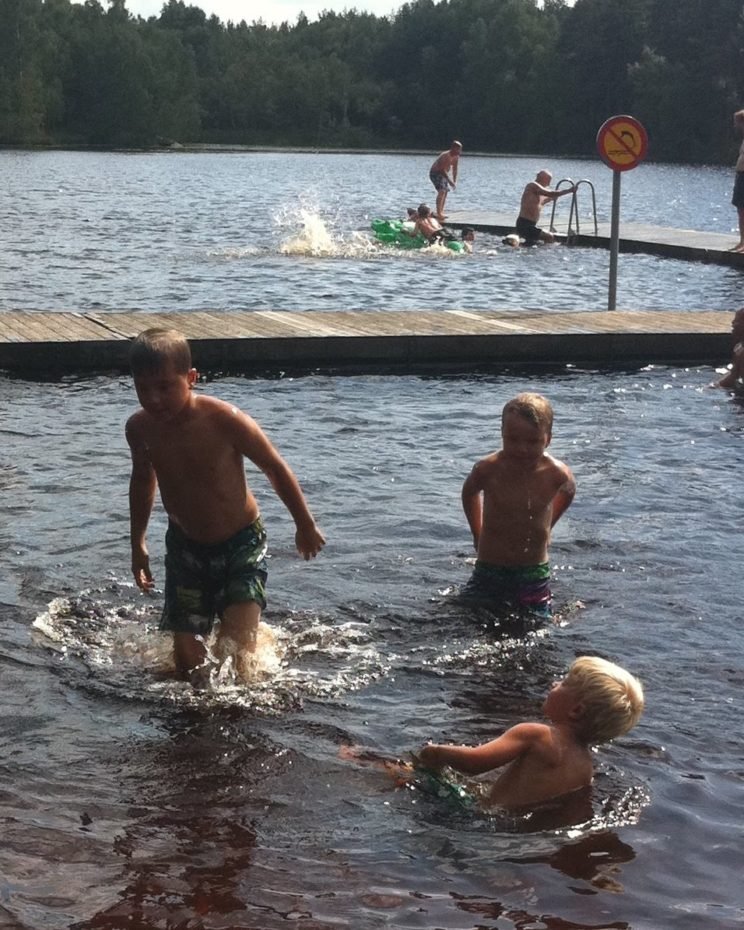 Swim Swedish lakes 