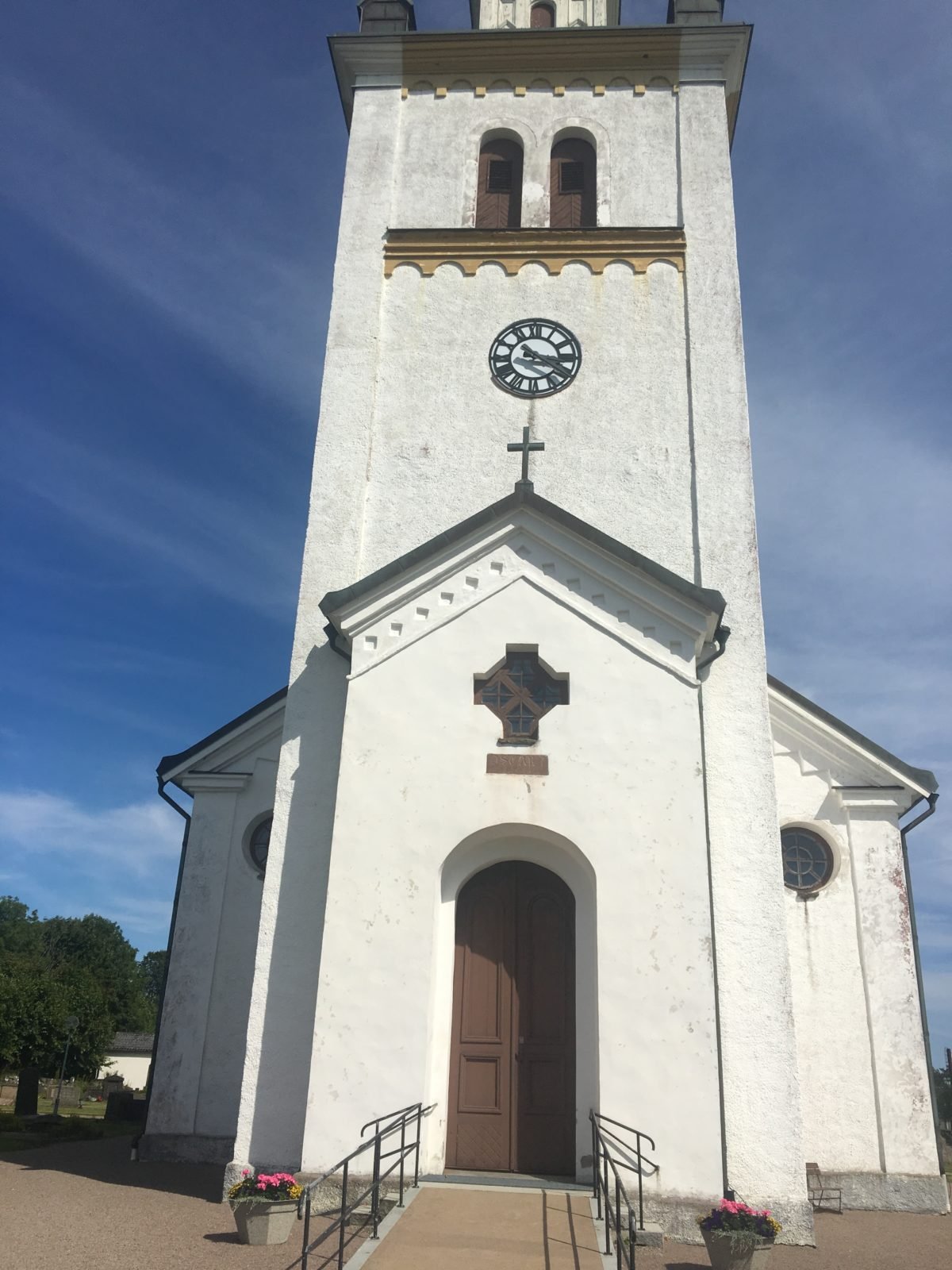 sweden parish church graveyard ancestors