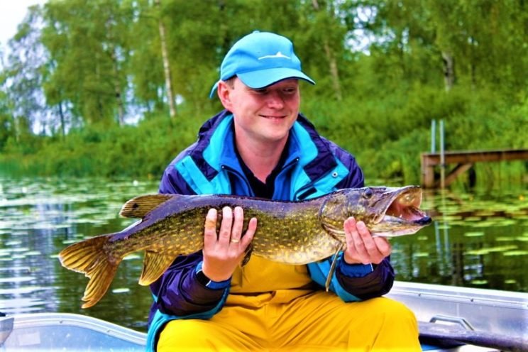 Fishing sweden lake sport casual family